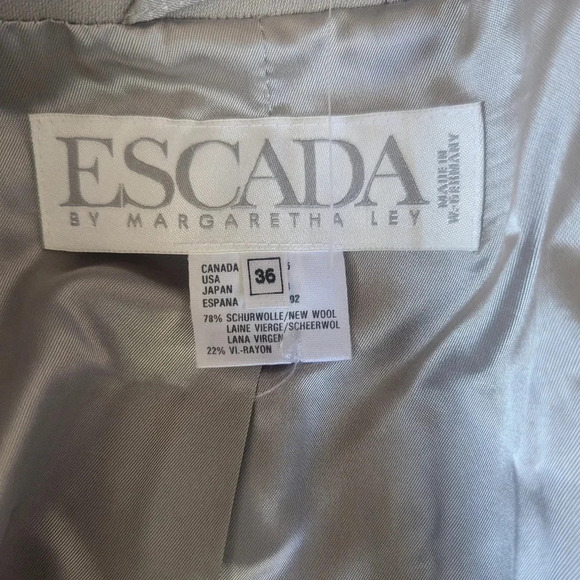 Escada Taupe Wrap Skirt Suit, EU 36 - Picture 5 of 11